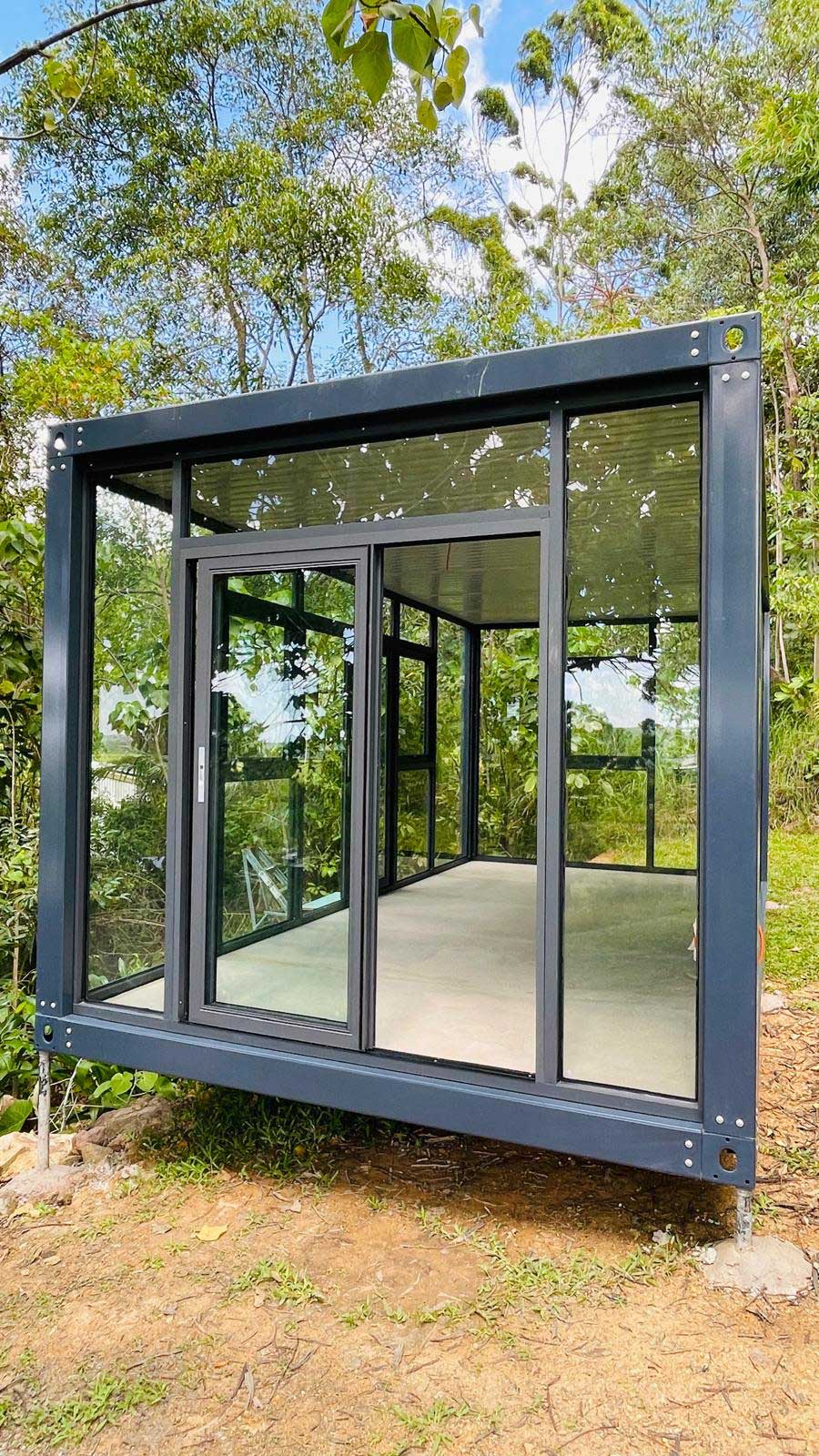 Music studio portable pod